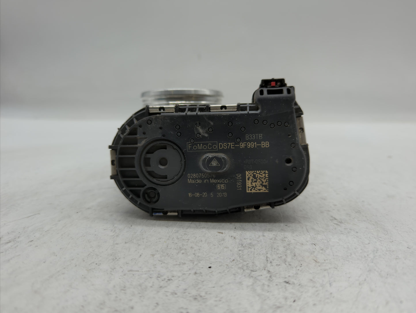 2014-2018 Ford Focus Throttle Body P/N:DS7E-9F991-BB Fits Fits 2014 2015 2016 2017 2018 2019 OEM Used Auto Parts - Oemusedau