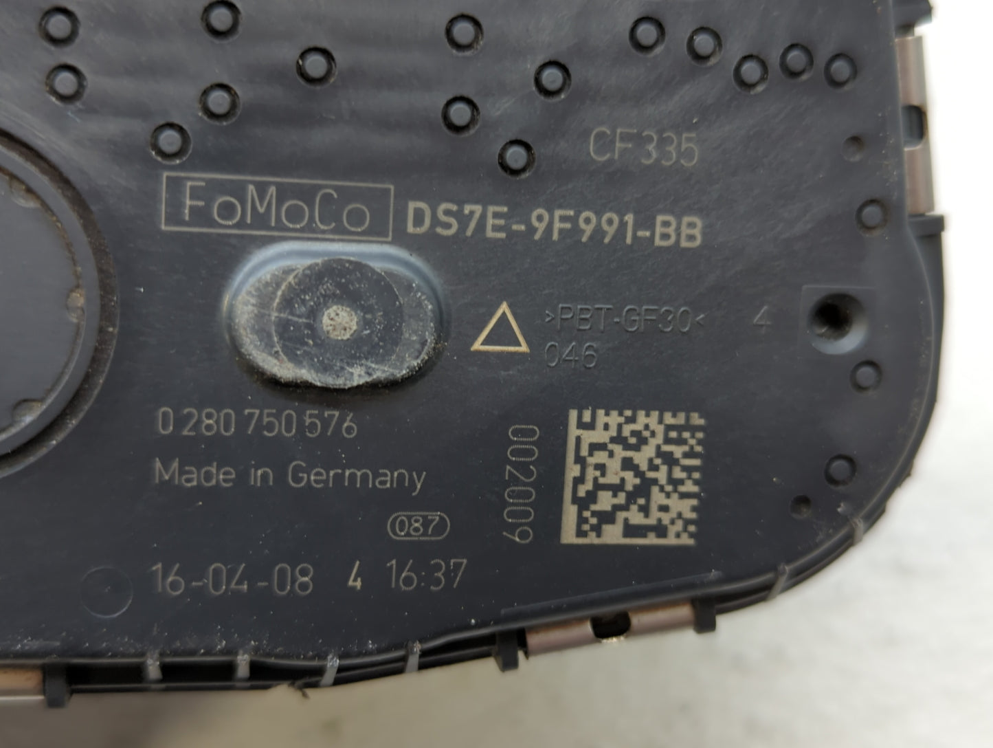 2014-2018 Ford Focus Throttle Body P/N:DS7E-9F991-BB Fits Fits 2014 2015 2016 2017 2018 2019 OEM Used Auto Parts - Oemusedau