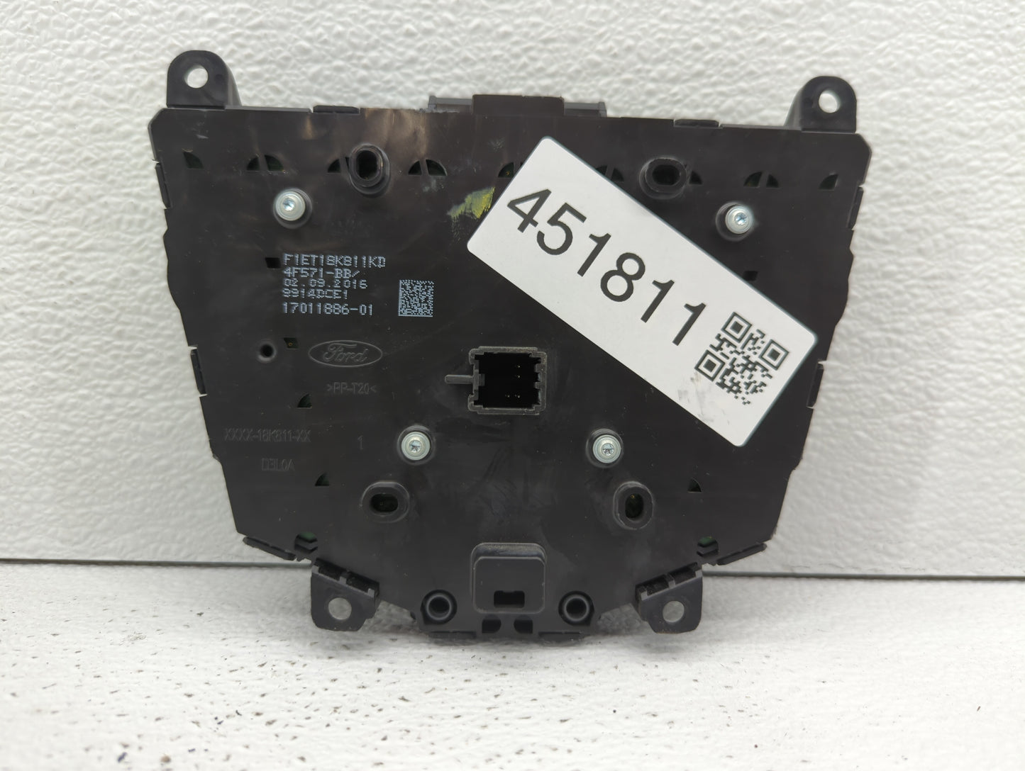 2015-2018 Ford Focus Radio Control Panel - Oemusedautoparts1.com