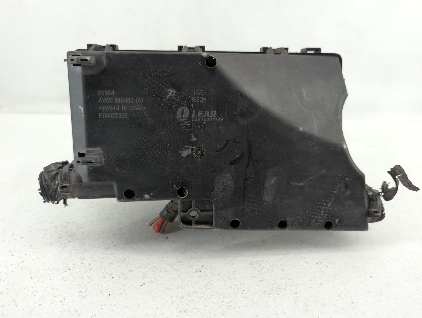 2016 Ford Focus Fusebox Fuse Box Panel Relay Module P/N:AV6T-14A067-AD Fits OEM Used Auto Parts - Oemusedautoparts1.com