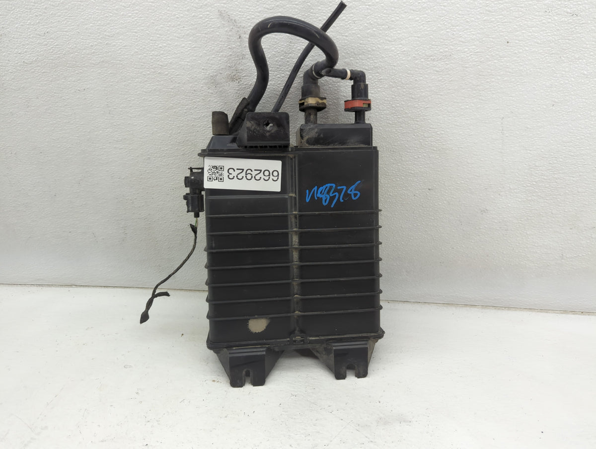 2016 Ford Focus Fuel Vapor Charcoal Canister 662923 - Oemusedautoparts1.com