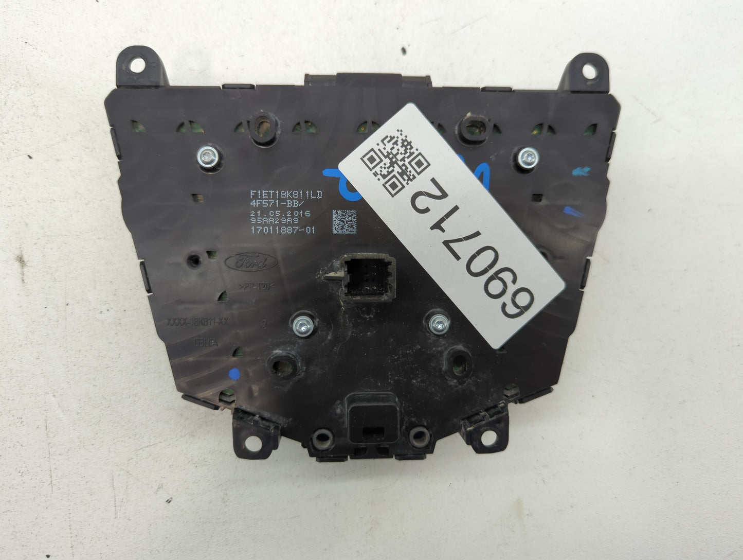 2015-2018 Ford Focus Am Fm Cd Player Radio Receiver - Oemusedautoparts1.com
