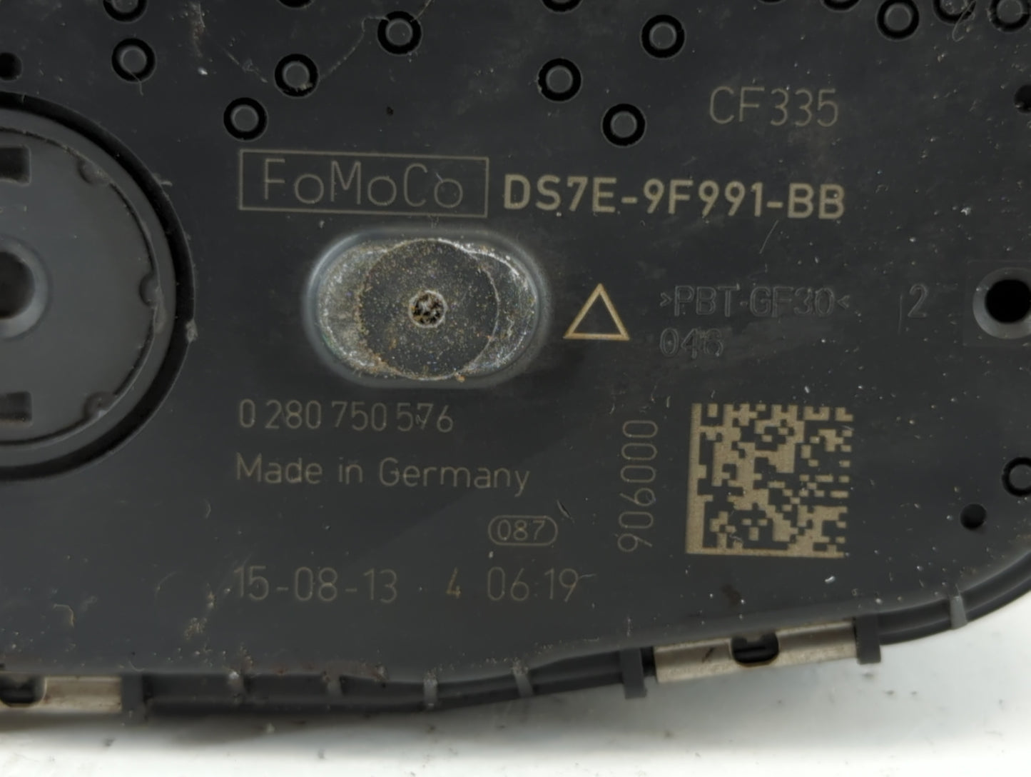 2014-2018 Ford Focus Throttle Body P/N:DS7E-9F991-BB Fits Fits 2014 2015 2016 2017 2018 2019 2020 2021 2022 OEM Used Auto Pa