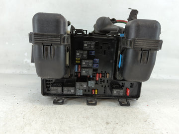 2015-2016 Ford Fusion Fusebox Fuse Box Panel Relay Module P/N:G2GT 14A075 AA Fits Fits 2015 2016 OEM Used Auto Parts
