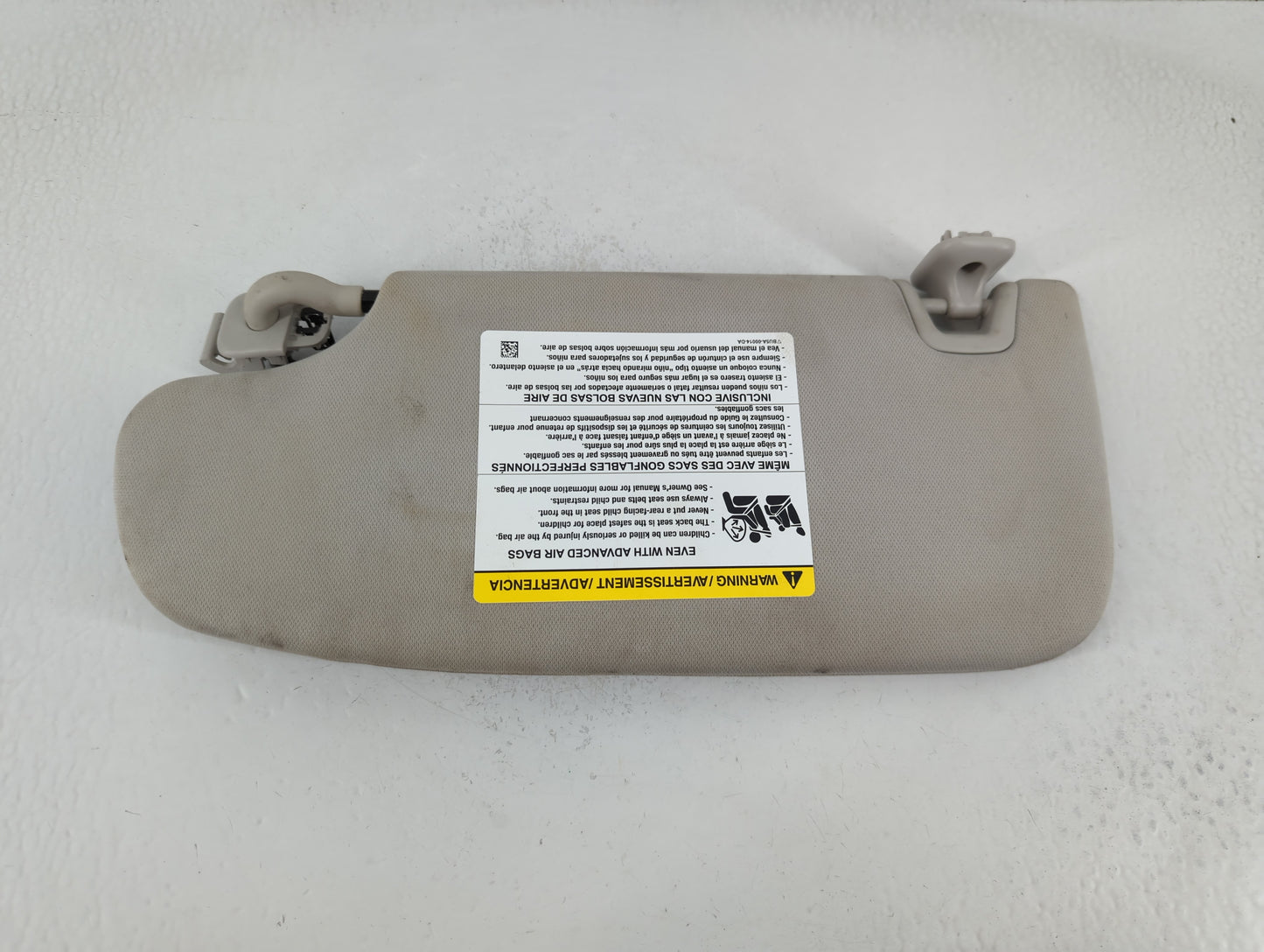 2015-2016 Ford Fusion Sun Visor Shade Replacement Passenger Right Mirror Fits Fits 2015 2016 OEM Used Auto Parts - Oemusedau