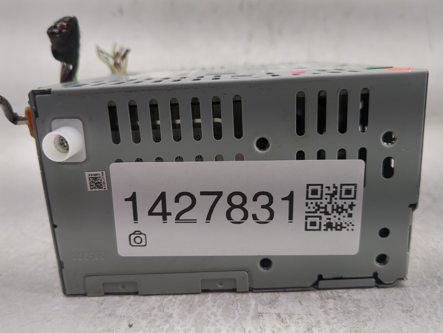 2016 Ford Fusion Radio AM FM Cd Player Receiver Replacement P/N:FS7T-19C107-YB Fits OEM Used Auto Parts - Oemusedautoparts1.
