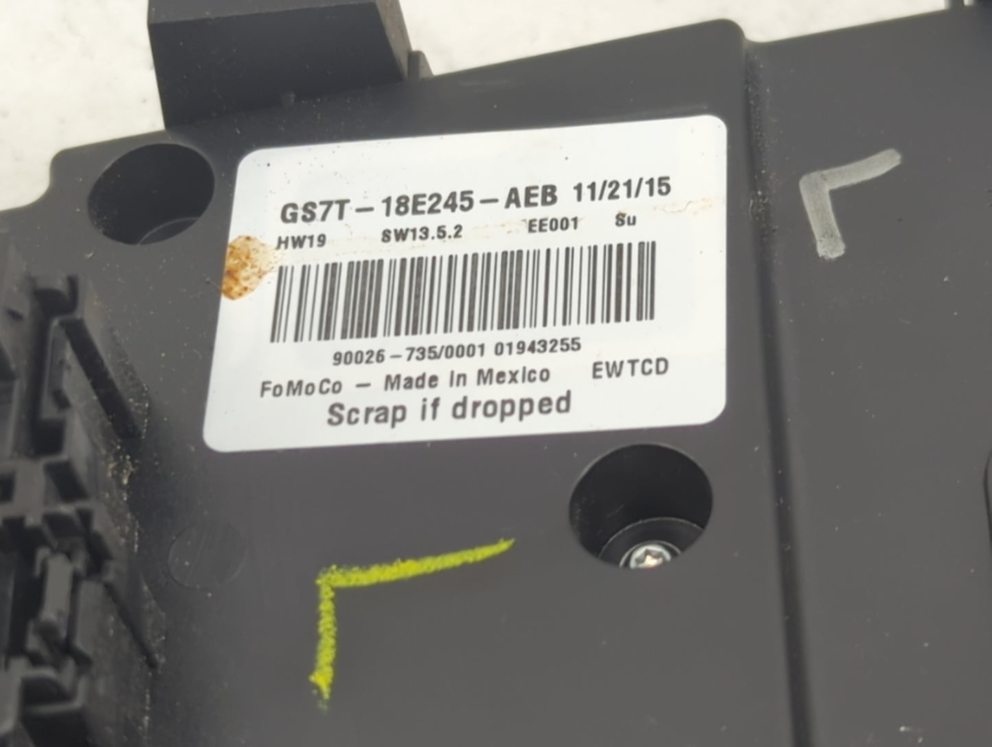 2016-2016 Ford Fusion Radio Control Panel - Oemusedautoparts1.com