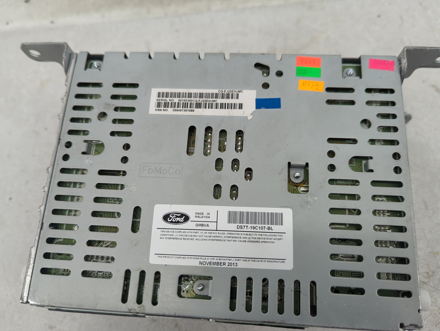 2015-2016 Ford Fusion Radio AM FM Cd Player Receiver Replacement P/N:DS7T-19C107-BL Fits Fits 2015 2016 OEM Used Auto Parts