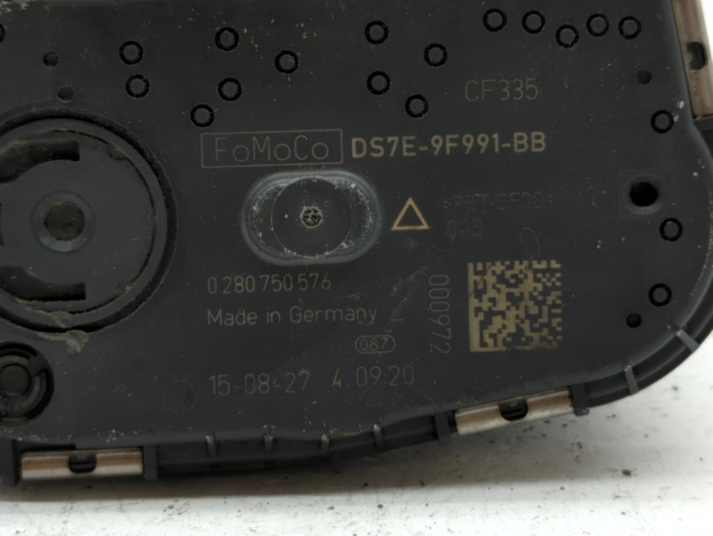 2014-2019 Ford Fusion Throttle Body P/N:DS7E-9F991-BB Fits Fits 2014 2015 2016 2017 2018 2019 OEM Used Auto Parts - Oemuseda