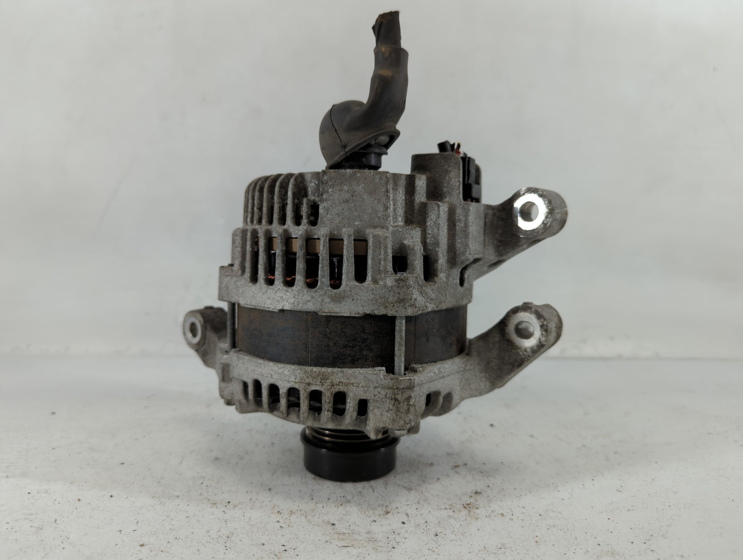 2013-2020 Ford Fusion Alternator Replacement Generator Charging Assembly Engine OEM P/N:A002TX2681ZC DS7T-10300-HA Fits OEM