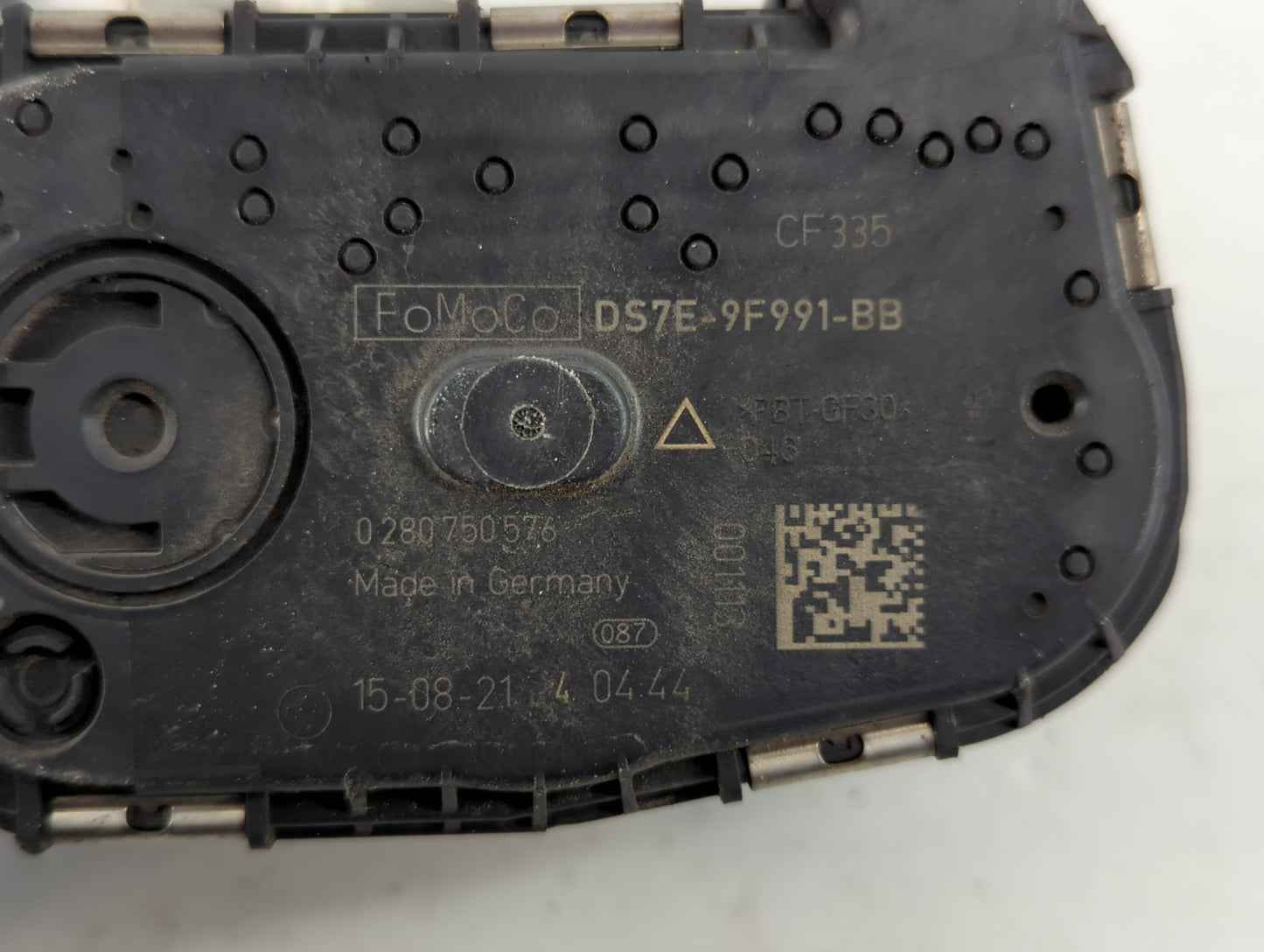 2014-2020 Ford Fusion Throttle Body P/N:DS7E-9F991-BB Fits Fits 2014 2015 2016 2017 2018 2019 2020 2021 2022 OEM Used Auto P