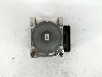 2015-2018 Ford Mustang ABS Pump Control Module Replacement P/N:GR3C-2C405-BD FR3C-2C405-BE Fits Fits 2015 2016 2017 2018 OEM Used Auto Parts