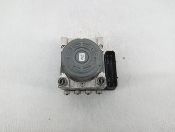 2015-2020 Ford Mustang ABS Pump Control Module Replacement P/N:GR3C-2C405-BB GR3C-2C405-BD Fits Fits 2015 2016 2017 2018 2019 2020 OEM Used Auto Parts