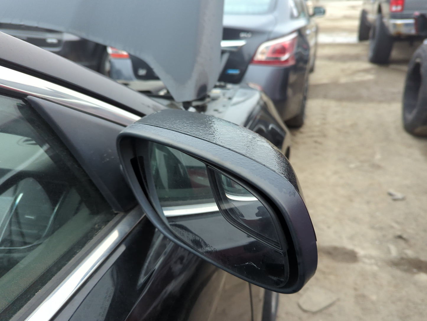 2013-2019 Ford Taurus Passenger Side View Mirror - Right Door Mirror OEM Used - Oemusedautoparts1.com