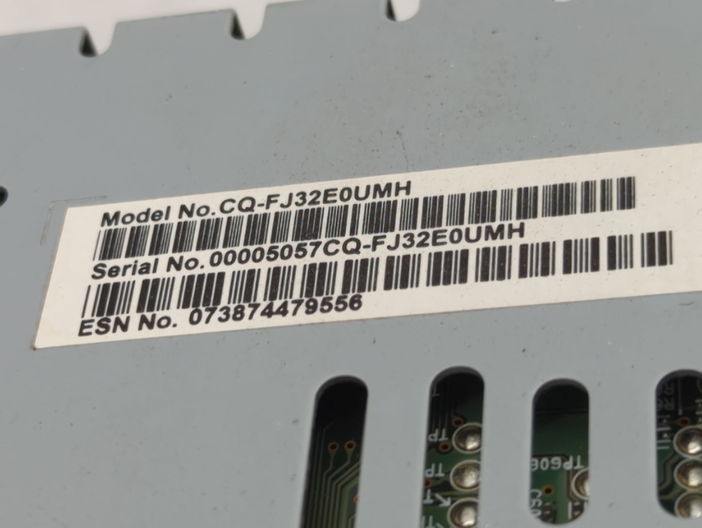2016-2017 Ford Taurus Radio AM FM Cd Player Receiver Replacement P/N:CQ-FJ32E0UMH Fits Fits 2016 2017 OEM Used Auto Parts -