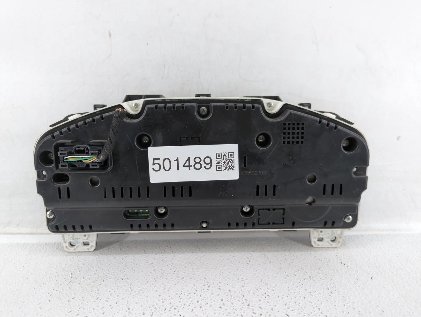 2016 Ford Taurus Instrument Cluster Speedometer Gauges P/N:GG1T-10849-CC Fits OEM Used Auto Parts - Oemusedautoparts1.com