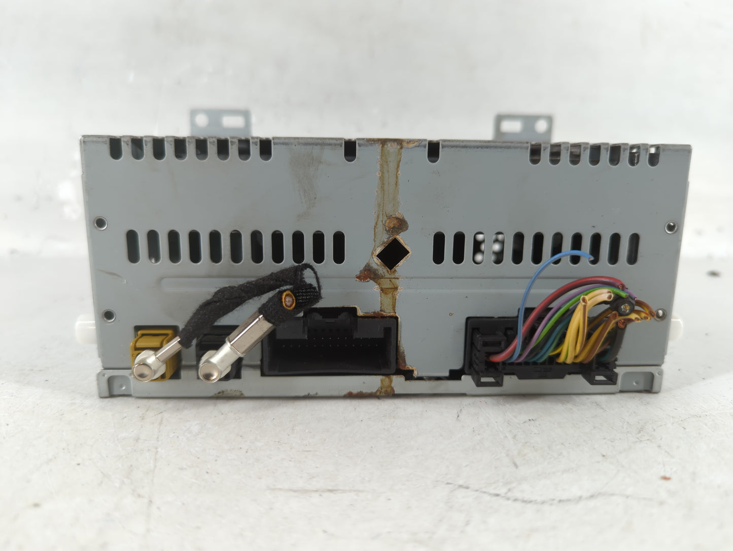 2016-2017 Ford Transit-350 Am Fm Cd Player Radio Receiver - Oemusedautoparts1.com