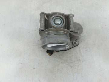 2014-2021 Ford Transit Connect Throttle Body P/N:DS7E-9F991-AJ Fits Fits 2013 2014 2015 2016 2017 2018 2019 2020 2021 2022 OEM Used Auto Parts