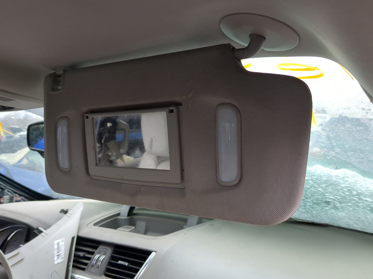 2007-2017 Gmc Acadia Sun Visor Shade Replacement Passenger Right Mirror Fits OEM Used Auto Parts - Oemusedautoparts1.com