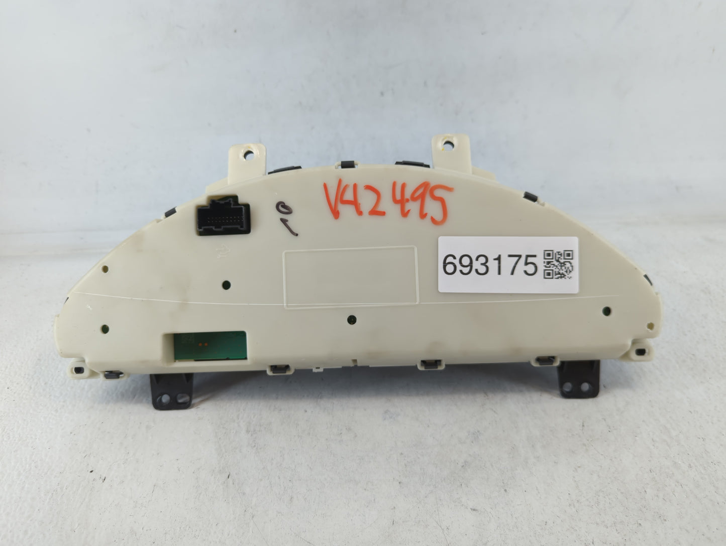 2014-2016 Gmc Acadia Instrument Cluster Speedometer Gauges P/N:23172989 2432850 Fits Fits 2014 2015 2016 OEM Used Auto Parts