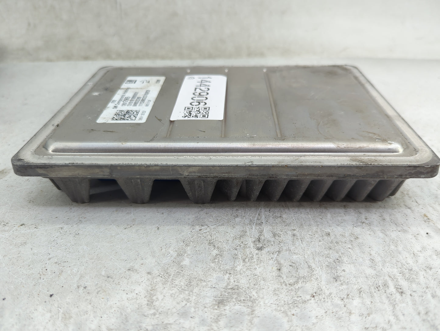 2014-2016 Gmc Sierra 1500 PCM Engine Control Computer ECU ECM PCU OEM P/N:12672965 12672537 Fits Fits 2014 2015 2016 OEM Use