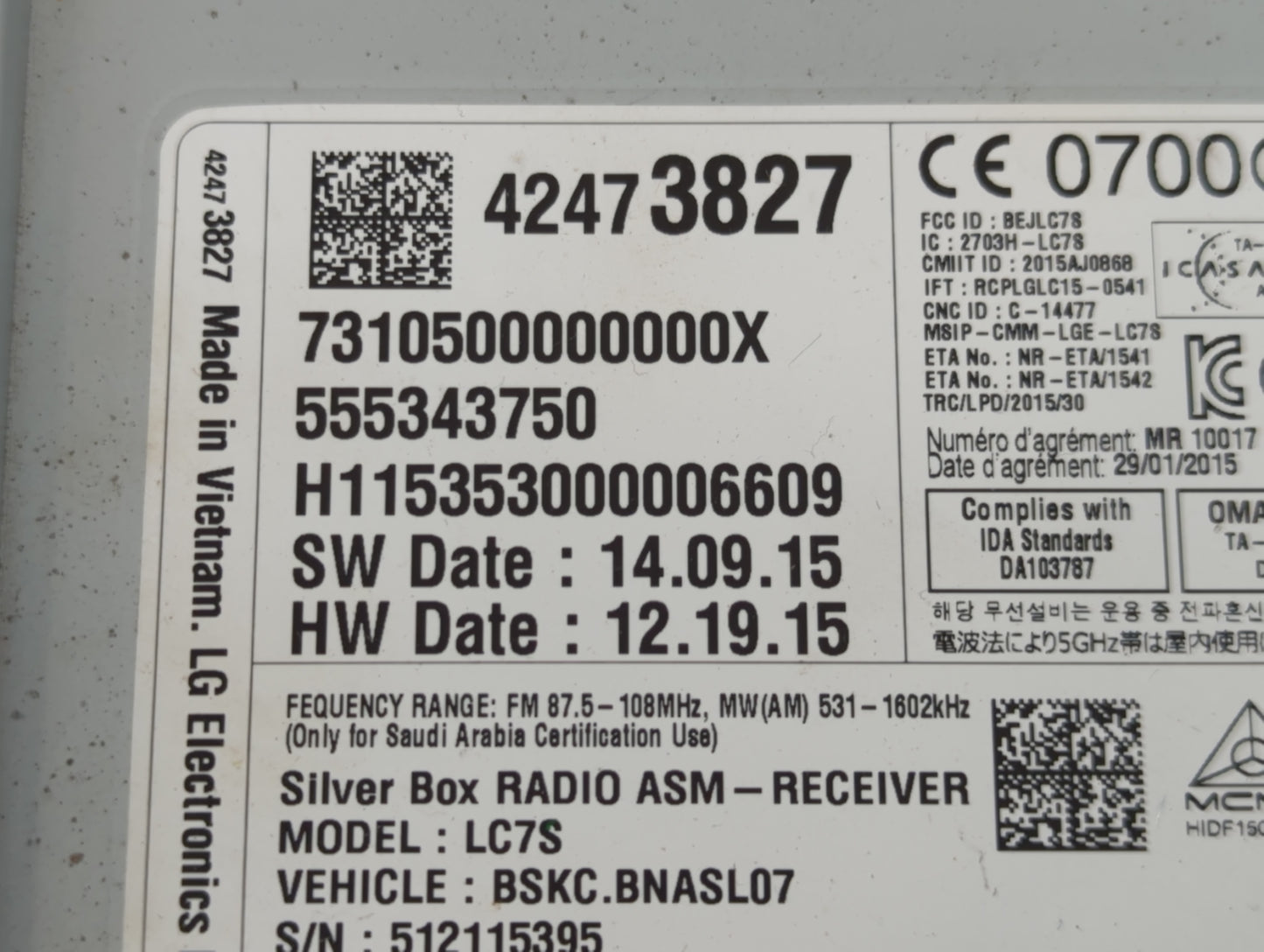 2016 Gmc Sierra 1500 Radio AM FM Cd Player Receiver Replacement P/N:42473827 Fits OEM Used Auto Parts - Oemusedautoparts1.co