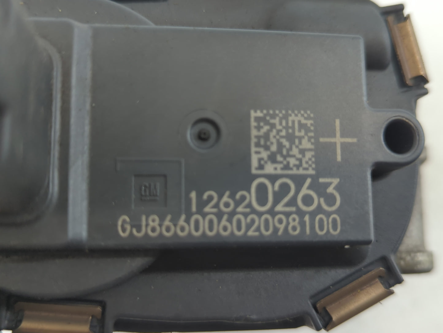 2016-2021 Gmc Sierra 2500 Throttle Body P/N:12620263 Fits Fits 2014 2015 2016 2017 2018 2019 2020 2021 2022 OEM Used Auto Pa