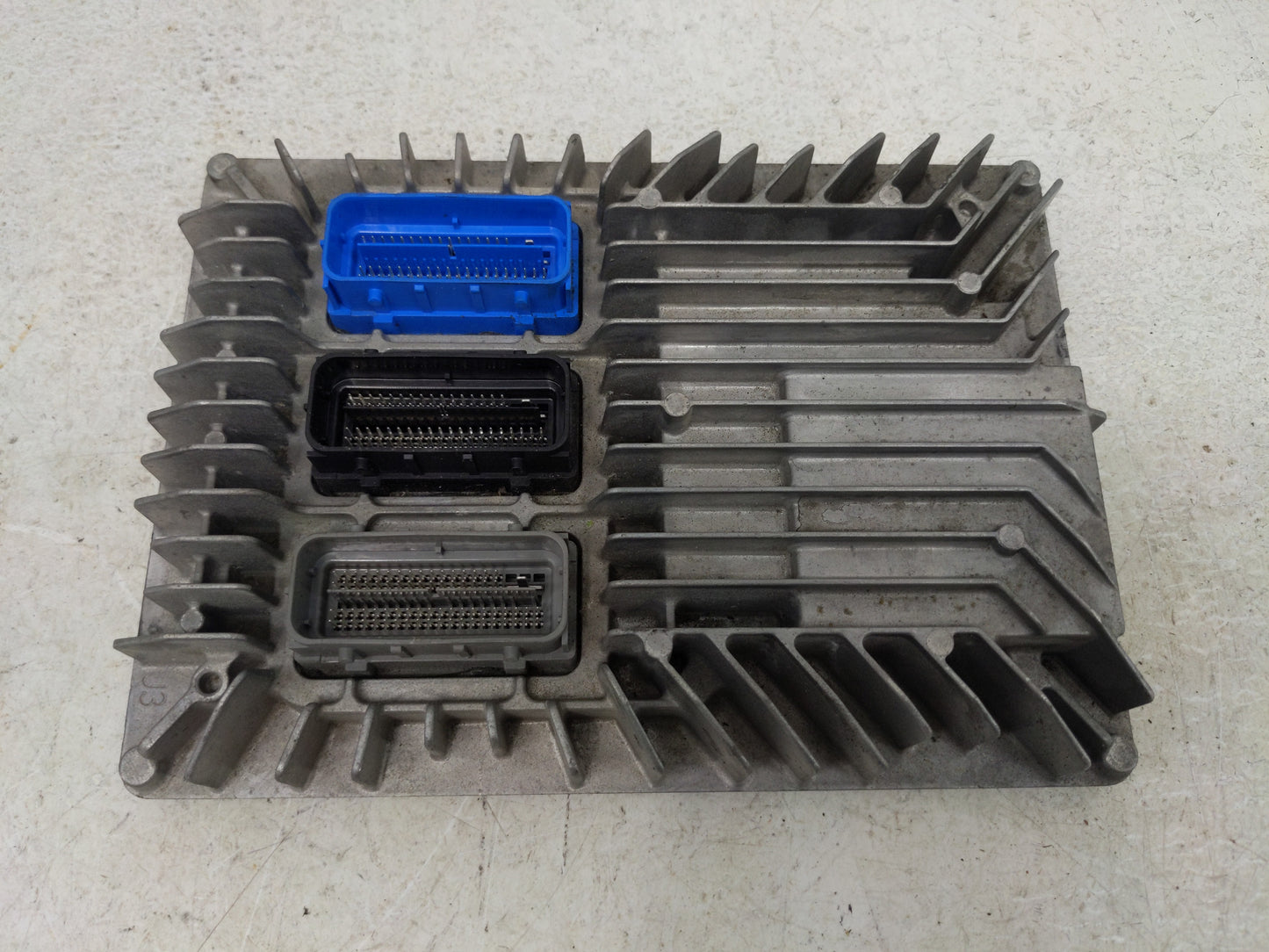 2013-2016 Gmc Terrain PCM Engine Control Computer ECU ECM PCU OEM P/N:12653998 Fits Fits 2013 2014 2015 2016 OEM Used Auto P