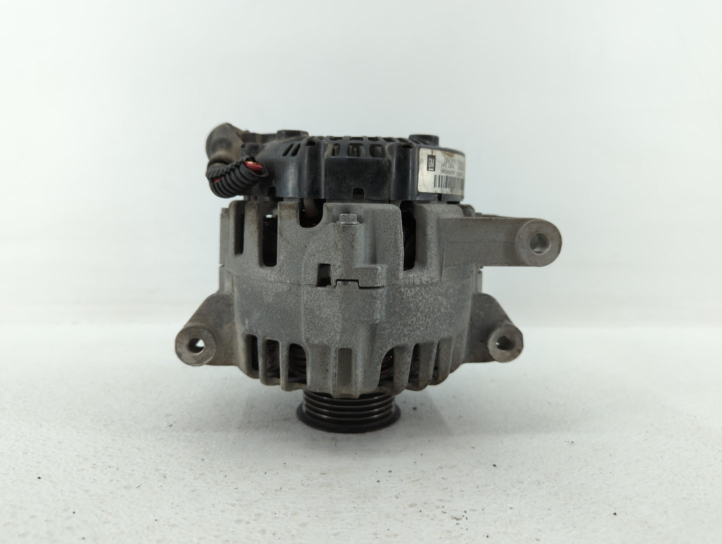 2010-2017 Gmc Terrain Alternator Replacement Generator Charging Assembly Engine OEM P/N:2620360 13500315 Fits OEM Used Auto