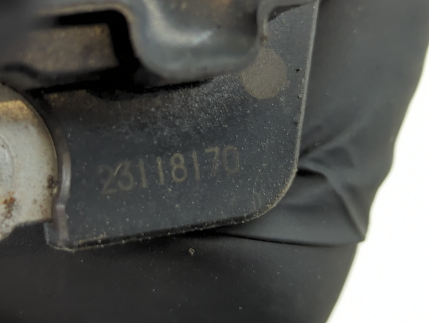 2015-2020 Gmc Yukon Mass Air Flow Meter Maf - Oemusedautoparts1.com