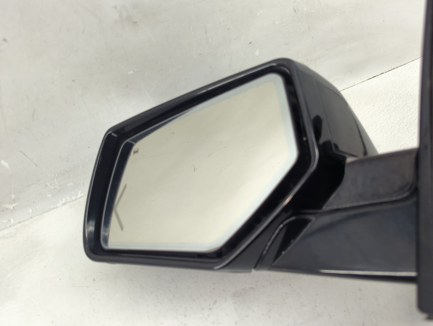 2016 Gmc Yukon Xl 1500 Side Mirror Replacement Driver Left View Door Mirror P/N:23385531 Fits Fits 2015 2017 2018 2019 2020