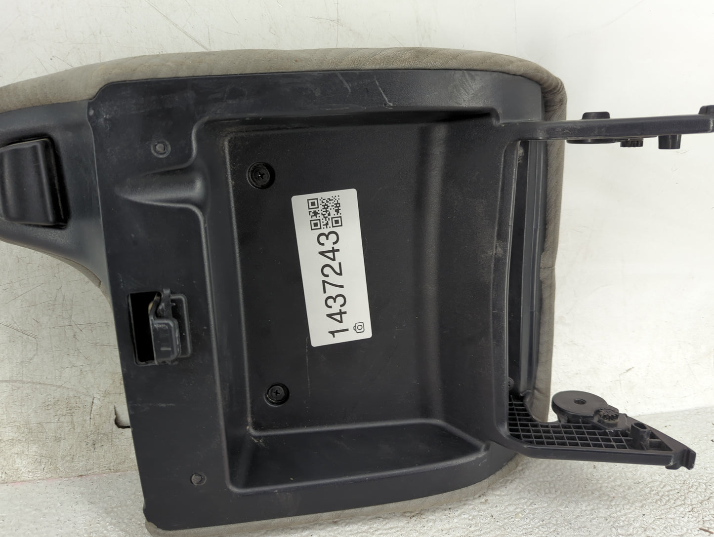 2016 Honda Accord Center Console Armrest Cover Lid Fits OEM Used Auto Parts - Oemusedautoparts1.com