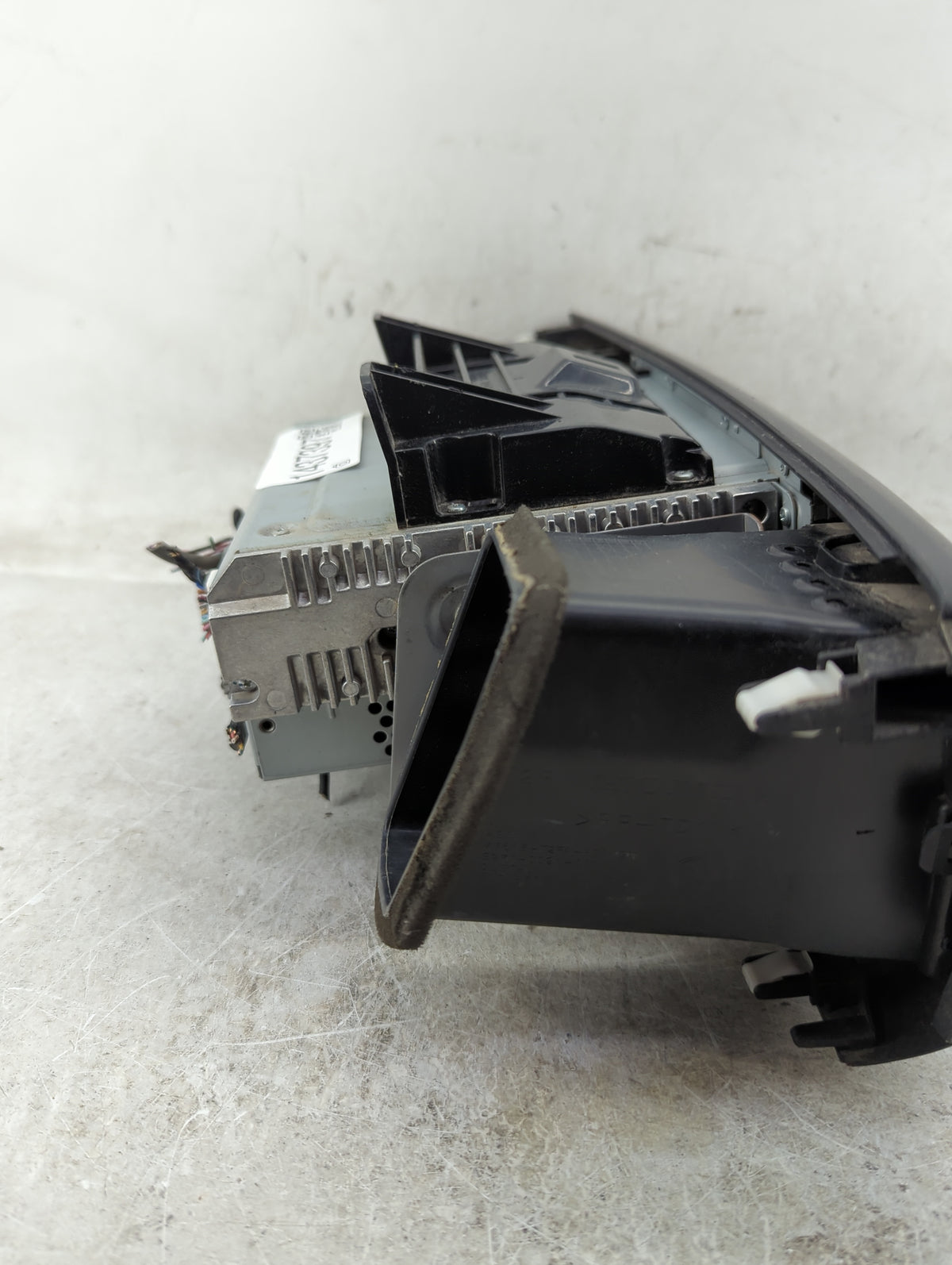 2016-2017 Honda Accord Radio AM FM Cd Player Receiver Replacement Fits Fits 2016 2017 OEM Used Auto Parts - Oemusedautoparts