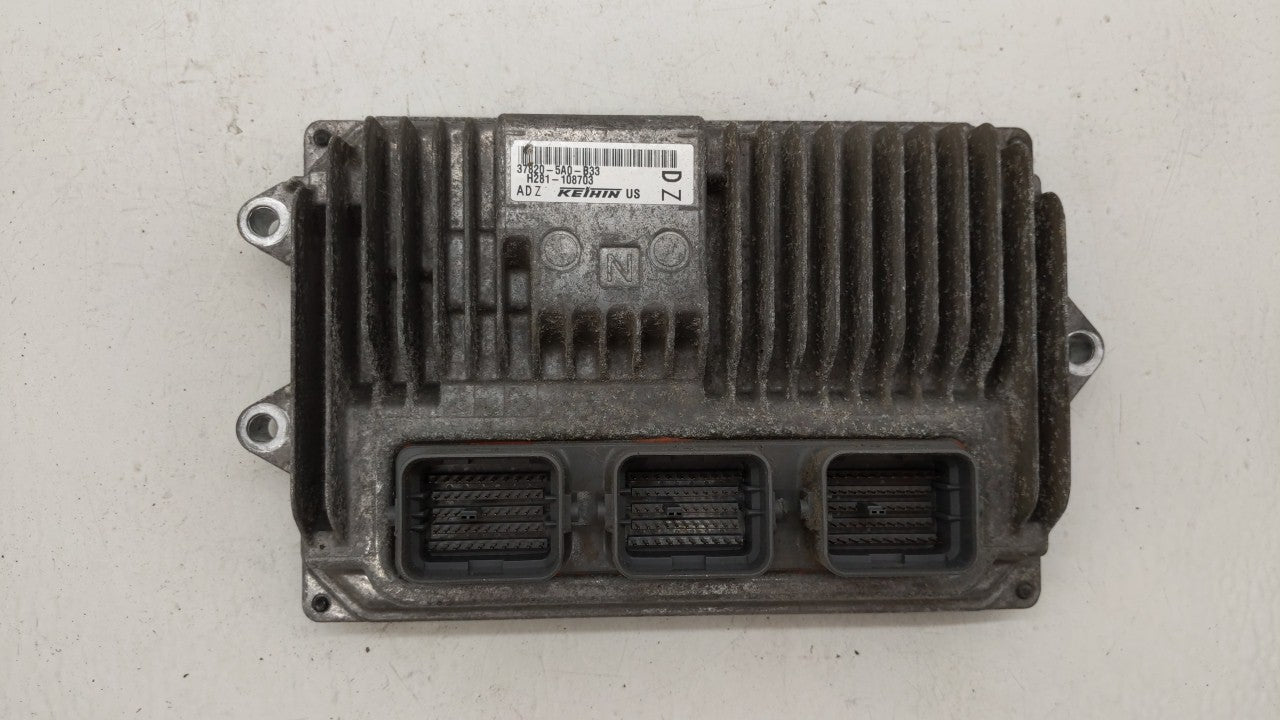 2016-2017 Honda Accord PCM Engine Control Computer ECU ECM PCU OEM P/N:37820-5A0-L73 37820-5A0-B35 Fits Fits 2016 2017 OEM U