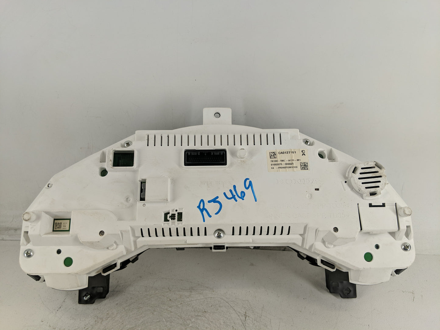 2016-2018 Honda Civic Instrument Cluster Speedometer Gauges P/N:78100-TBC-A110-M1 Fits Fits 2016 2017 2018 OEM Used Auto Par