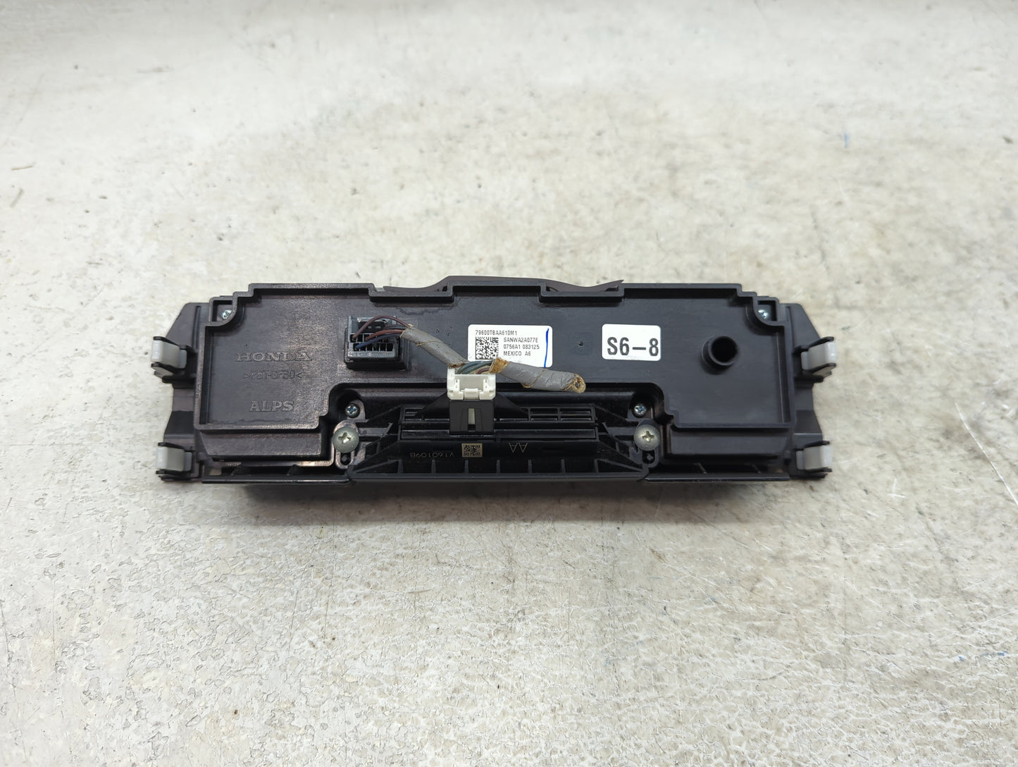 2016-2018 Honda Civic Climate Control Module Temperature AC/Heater Replacement P/N:79600TBAA610M1 SANWA2A077E Fits OEM Used