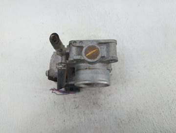 2016-2022 Honda Civic Throttle Body P/N:GMH1A M60618 Fits Fits 2016 2017 2018 2019 2020 2021 2022 OEM Used Auto Parts