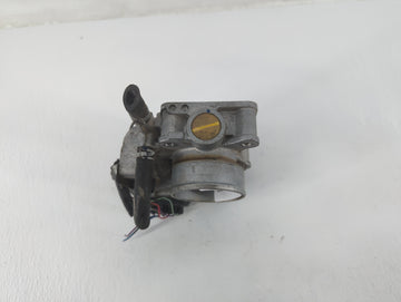 2016-2022 Honda Civic Throttle Body P/N:GMH1A M60912 Fits Fits 2016 2017 2018 2019 2020 2021 2022 OEM Used Auto Parts