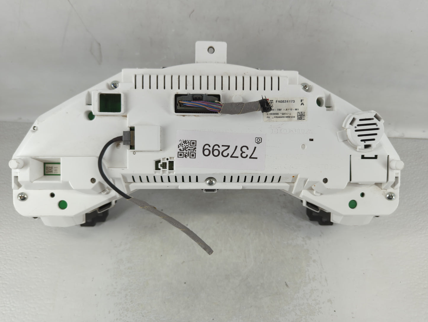 2016-2018 Honda Civic Instrument Cluster Speedometer Gauges P/N:78100-TBF-A110-M1 Fits Fits 2016 2017 2018 OEM Used Auto Par