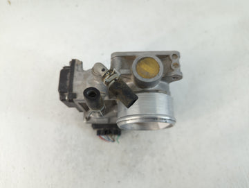 2016-2022 Honda Civic Throttle Body P/N:125408 M60104, GMG9A Fits Fits 2016 2017 2018 2019 2020 2021 2022 OEM Used Auto Parts
