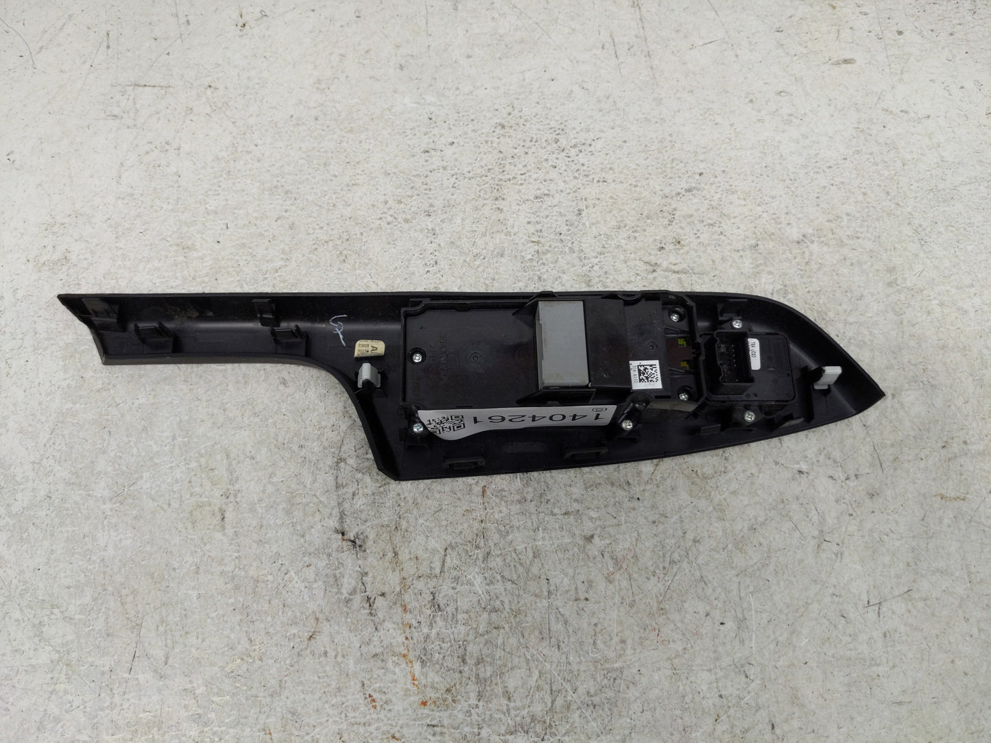 2014-2016 Honda Cr-V Master Power Window Switch Replacement Driver Side Left P/N:T6A-J010 Fits Fits 2014 2015 2016 OEM Used