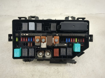 2015-2016 Honda Cr-V Fusebox Fuse Box Panel Relay Module P/N:347520160817 Fits Fits 2015 2016 OEM Used Auto Parts