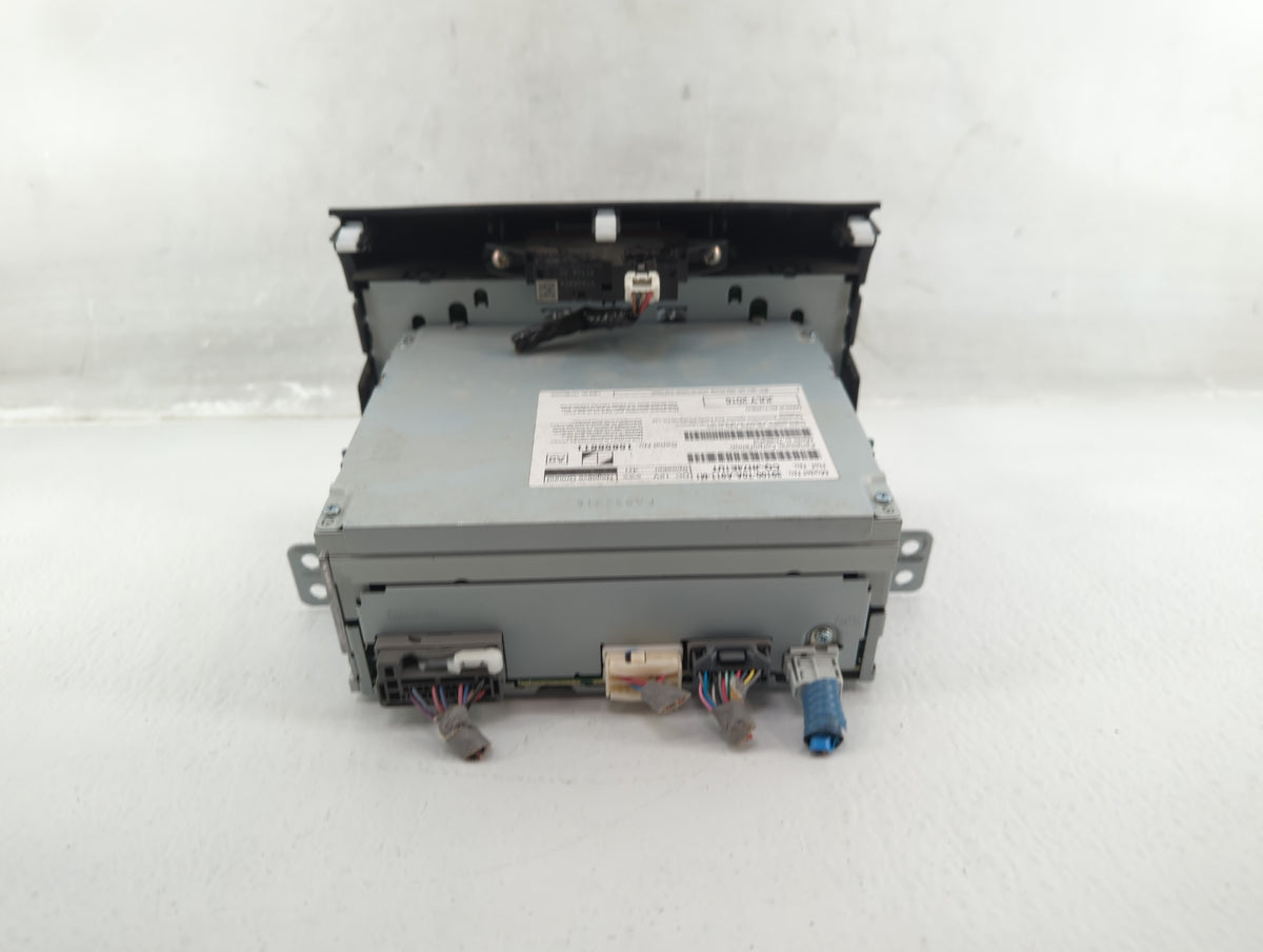 2015-2016 Honda Cr-v Am Fm Cd Player Radio Receiver 577183 - Oemusedautoparts1.com