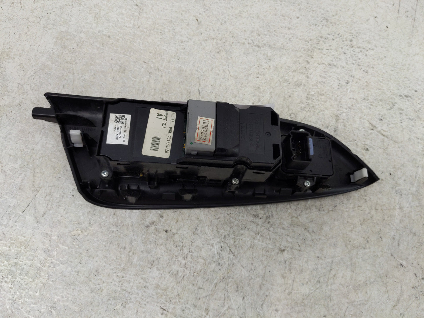 2015-2020 Honda Fit Master Power Window Switch Replacement Driver Side Left P/N:35750-T5R-A112-M1-07 Fits OEM Used Auto Part