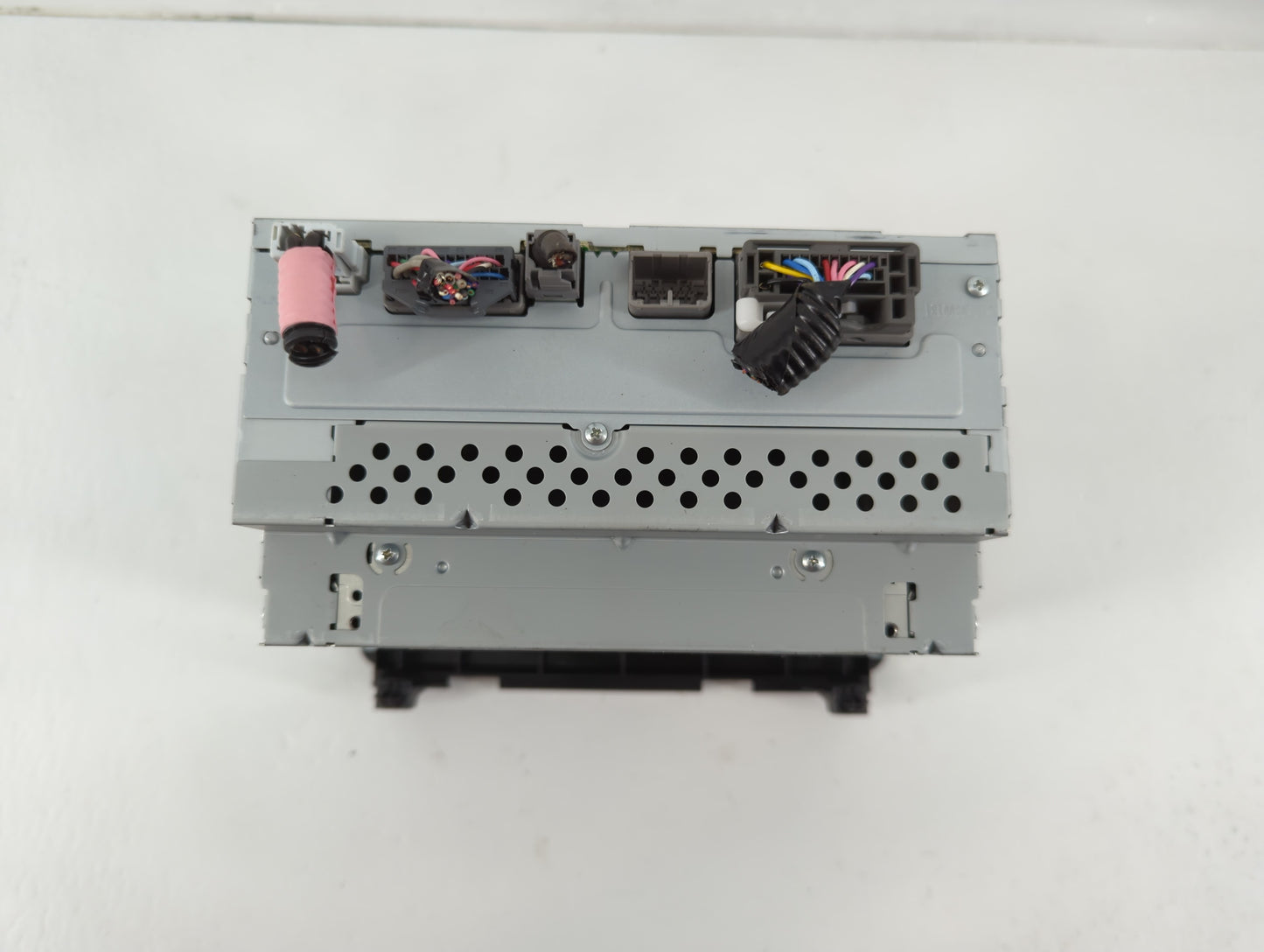 2016 Honda Hr-V Radio AM FM Cd Player Receiver Replacement P/N:39100-T7W-A710-M1 Fits OEM Used Auto Parts - Oemusedautoparts