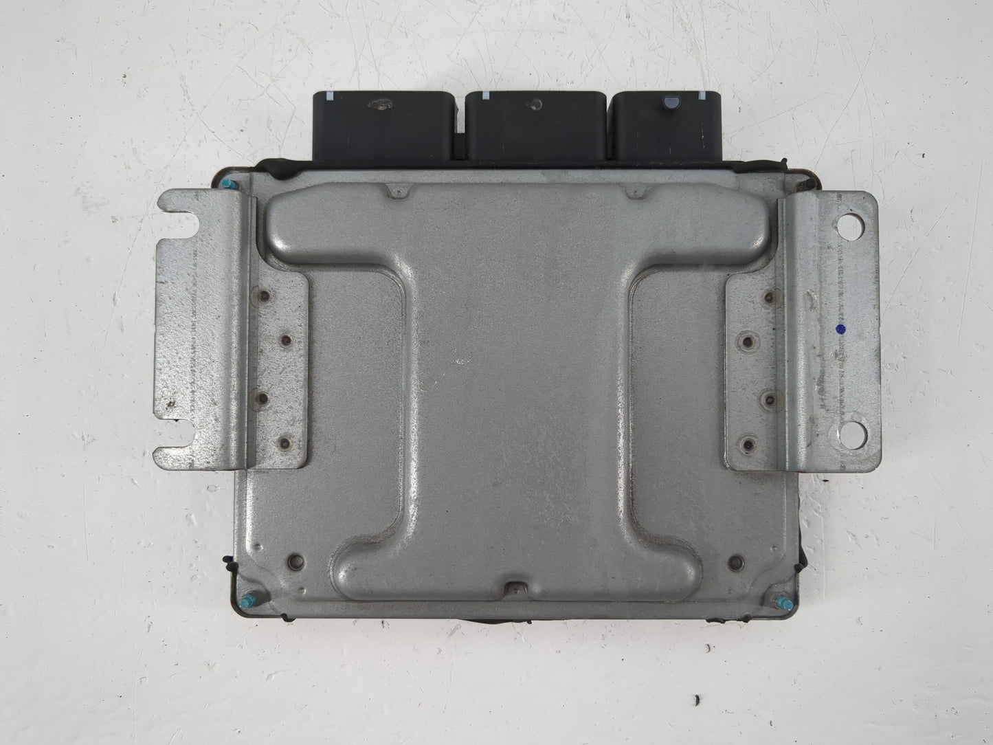 2016 Honda Hr-V PCM Engine Control Computer ECU ECM PCU OEM P/N:NEC021-669 Fits OEM Used Auto Parts - Oemusedautoparts1.com