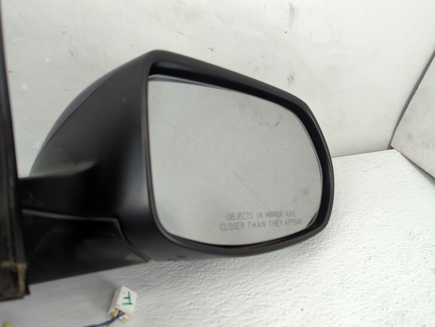 2016 Honda Hr-V Side Mirror Replacement Passenger Right View Door Mirror Fits OEM Used Auto Parts - Oemusedautoparts1.com