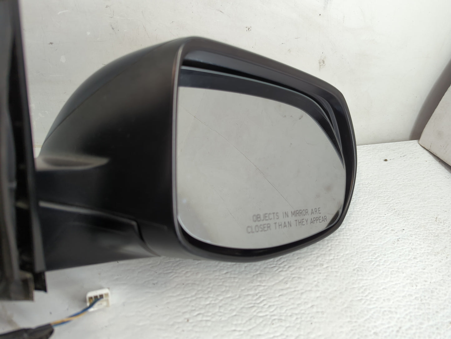 2016 Honda Hr-V Side Mirror Replacement Passenger Right View Door Mirror Fits OEM Used Auto Parts - Oemusedautoparts1.com