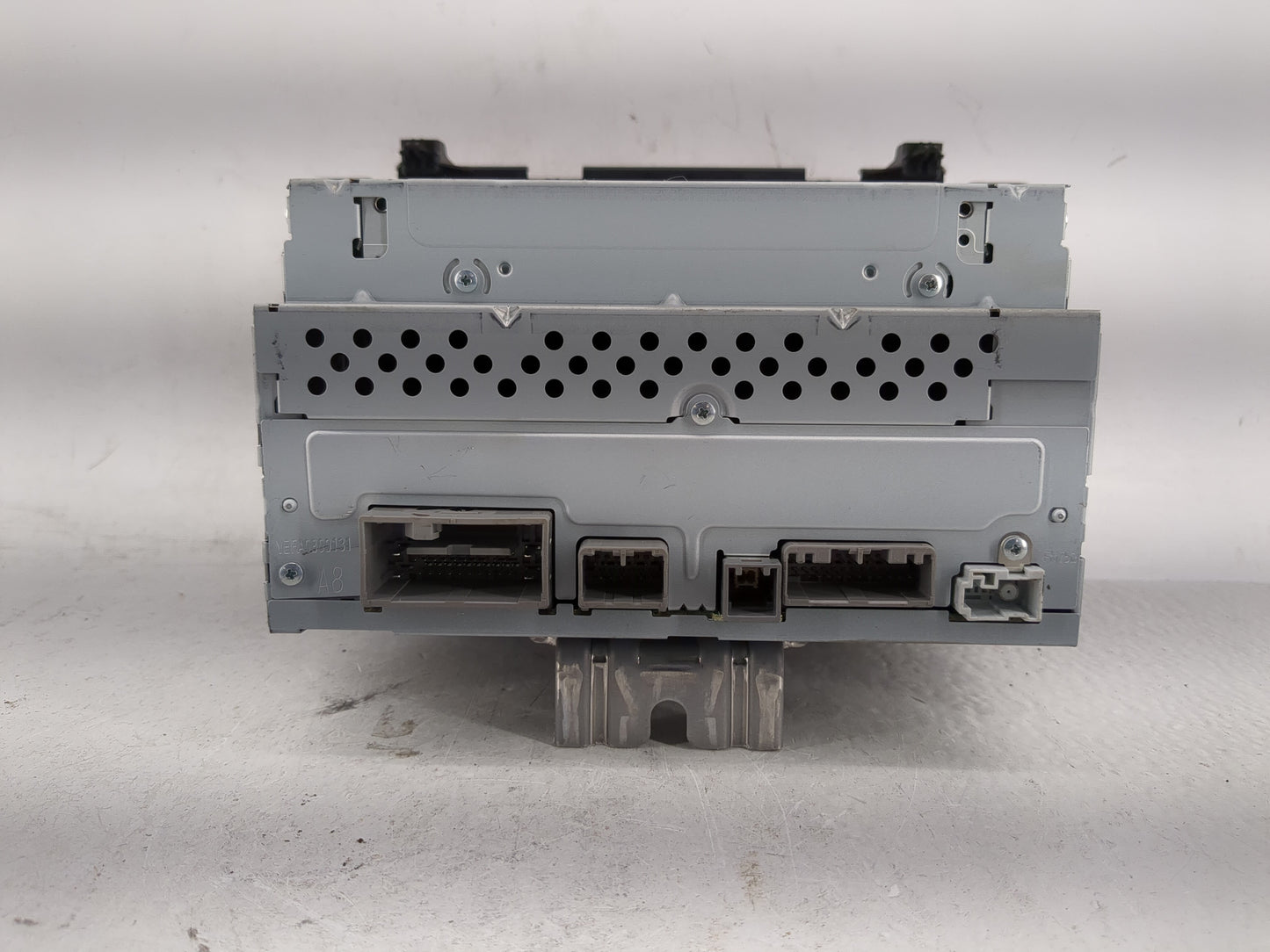 2016 Honda Hr-V Radio AM FM Cd Player Receiver Replacement P/N:39100-T7W-A710-M1 Fits OEM Used Auto Parts - Oemusedautoparts