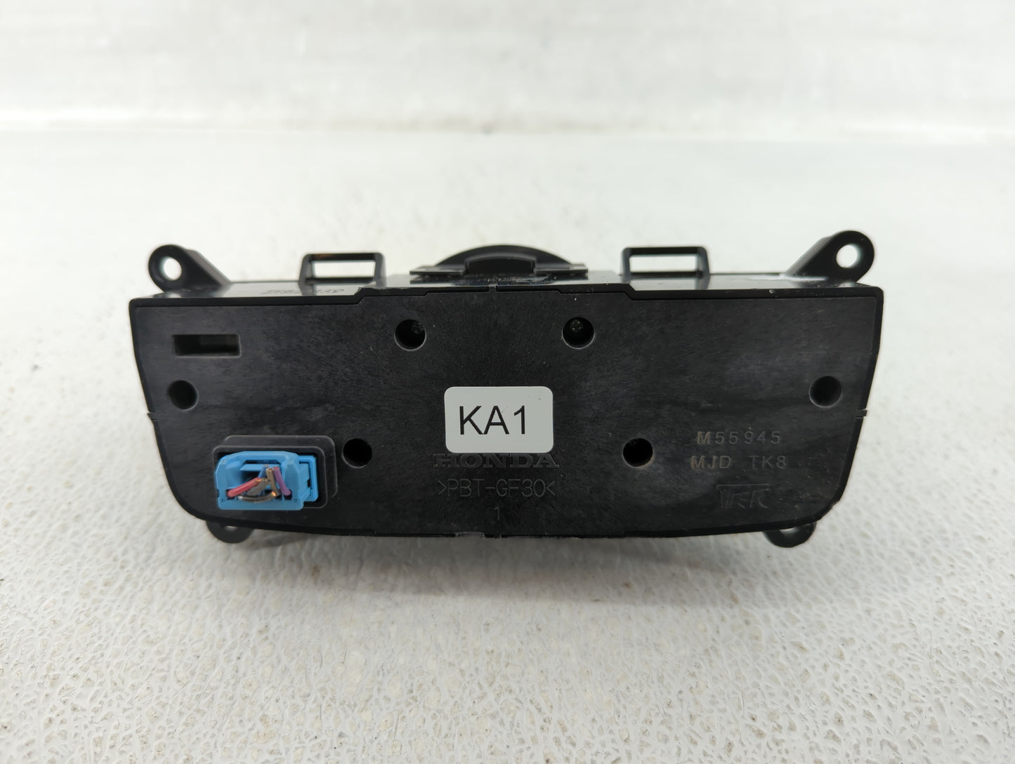 2014-2017 Honda Odyssey Radio Control Panel - Oemusedautoparts1.com